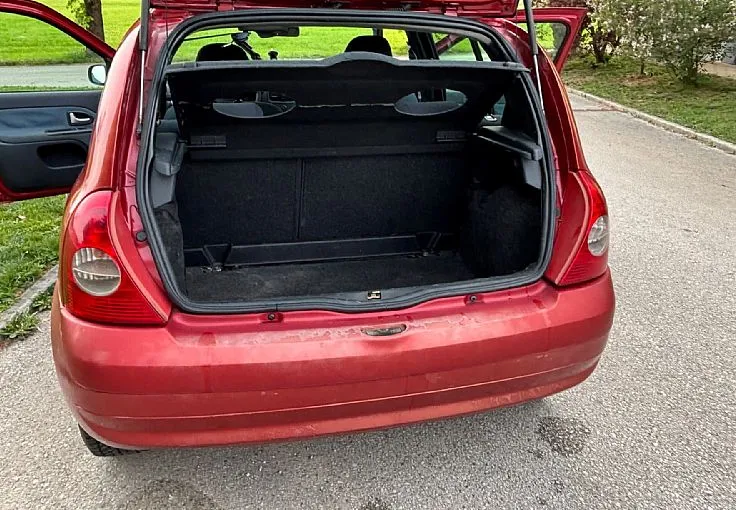 Zunanja slika - Renault Clio - 1.5 dCi Dynamique Confort - 12