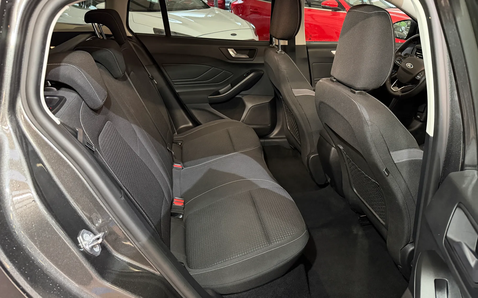Notranja slika - Ford Focus - 1.0 - 15