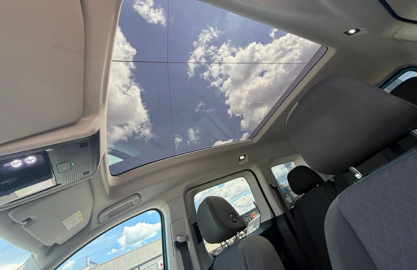 Zunanja slika - VW Caddy - 2.0TDI MOVE DSG-LED-PANO-NAVI-BT-PRIKLOP-KAMERA-DE - 15