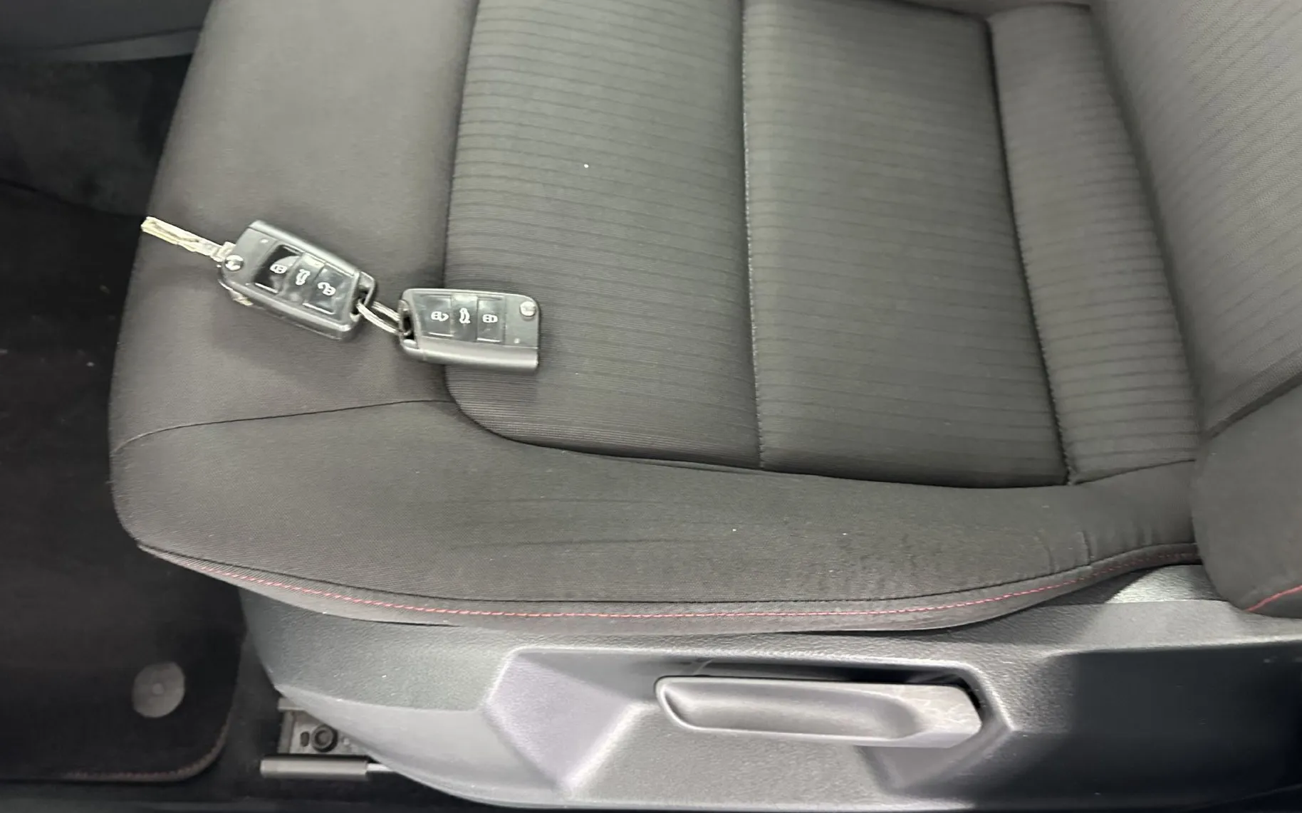 Zunanja slika - VW Golf - Sportsvan 1.6 TDI Sound BlueMotion.NEMŠKI+4ALU.NAVI.KAMERA - 17