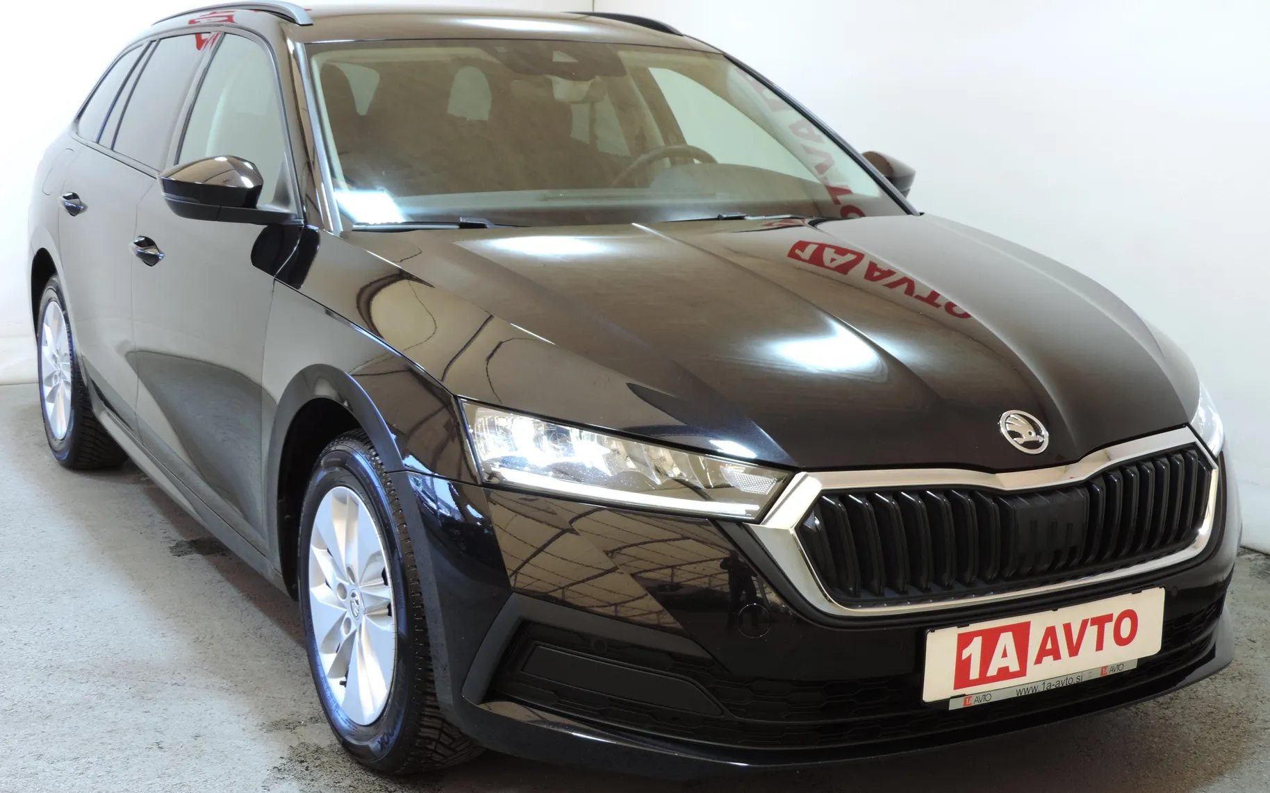 Zunanja slika - Škoda Octavia - Combi 2.0 TDI Ambition DSG  ACC-LED-KAMERA - 20