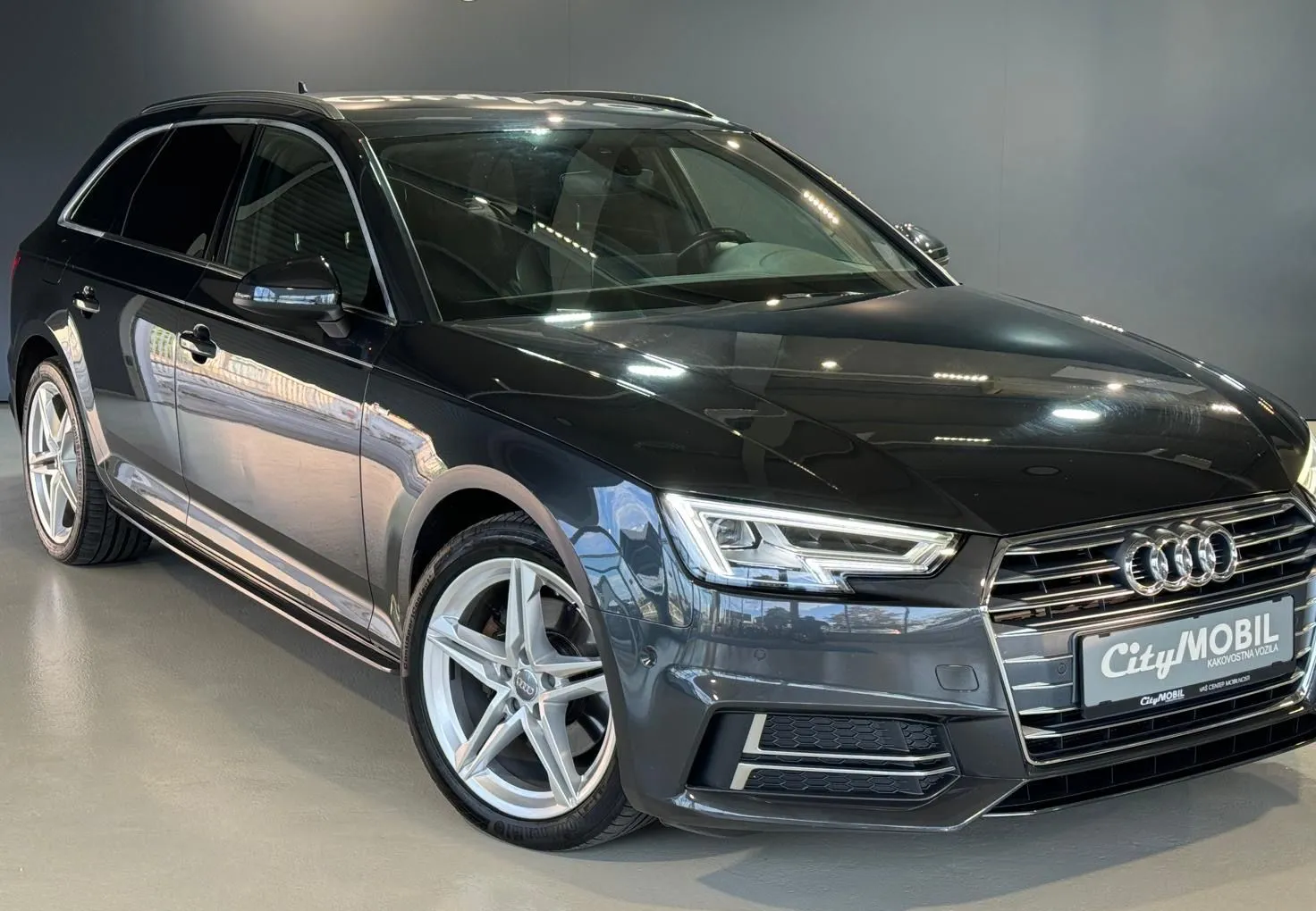 Zunanja slika - Audi A4 - Avant 3x S LINE-VIRTUAL-NAVI-KEYLESS-TEMPOMAT-2XPDC - 3