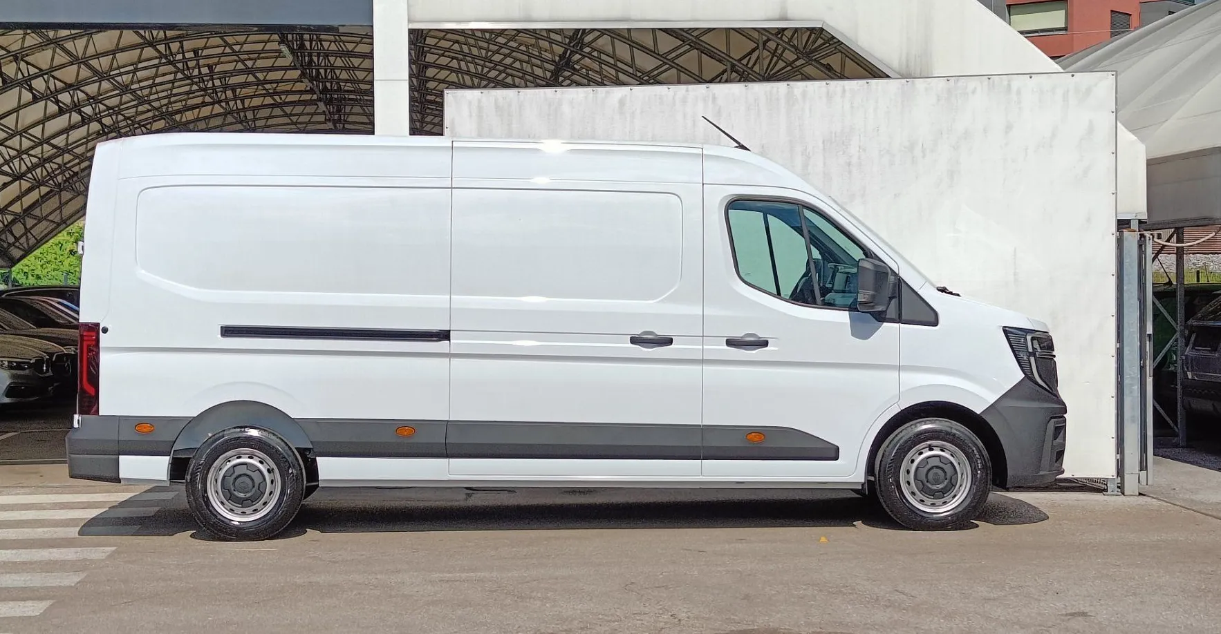 Zunanja slika - Renault Master - L3H3P3 150 dCi - 4