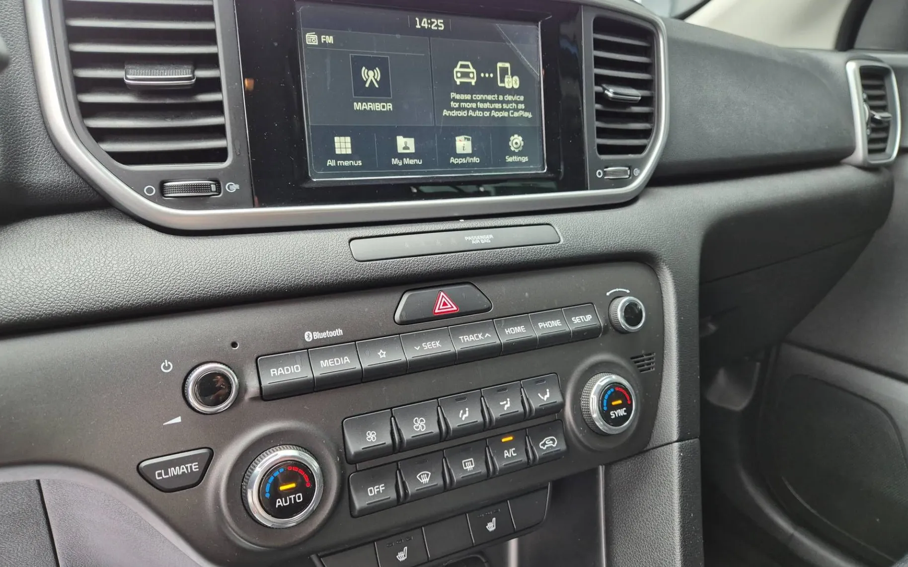 Zunanja slika - KIA Sportage - 1.6°EX EDITION°SLO°1.LAST°PDC°KAMERA°BLUETOOTH° - 16