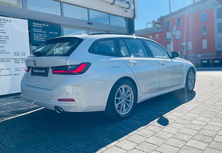 Zunanja slika - BMW Serija 3 - Touring: 318i  Avt. - 3