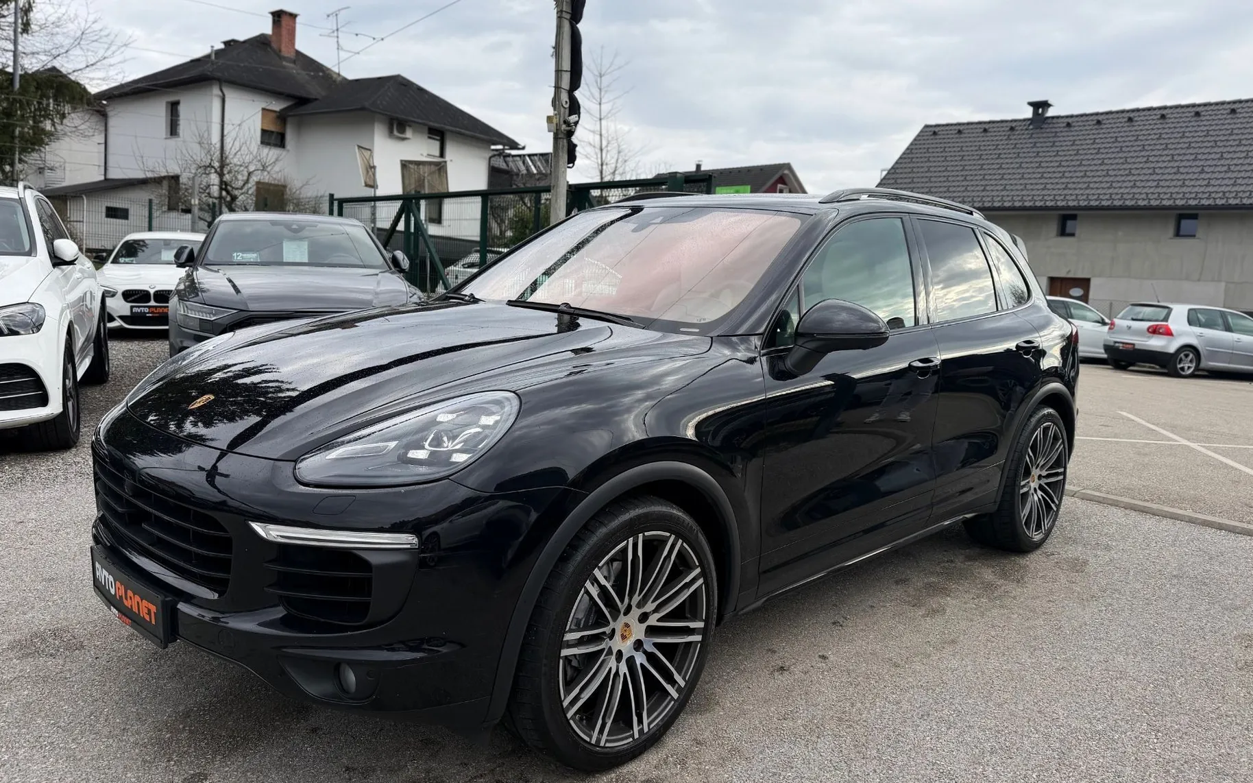 Zunanja slika - Porsche Cayenne - DIESEL 3.0 SLO CHRONO FULL LED ACC PANO ALU21 - 1