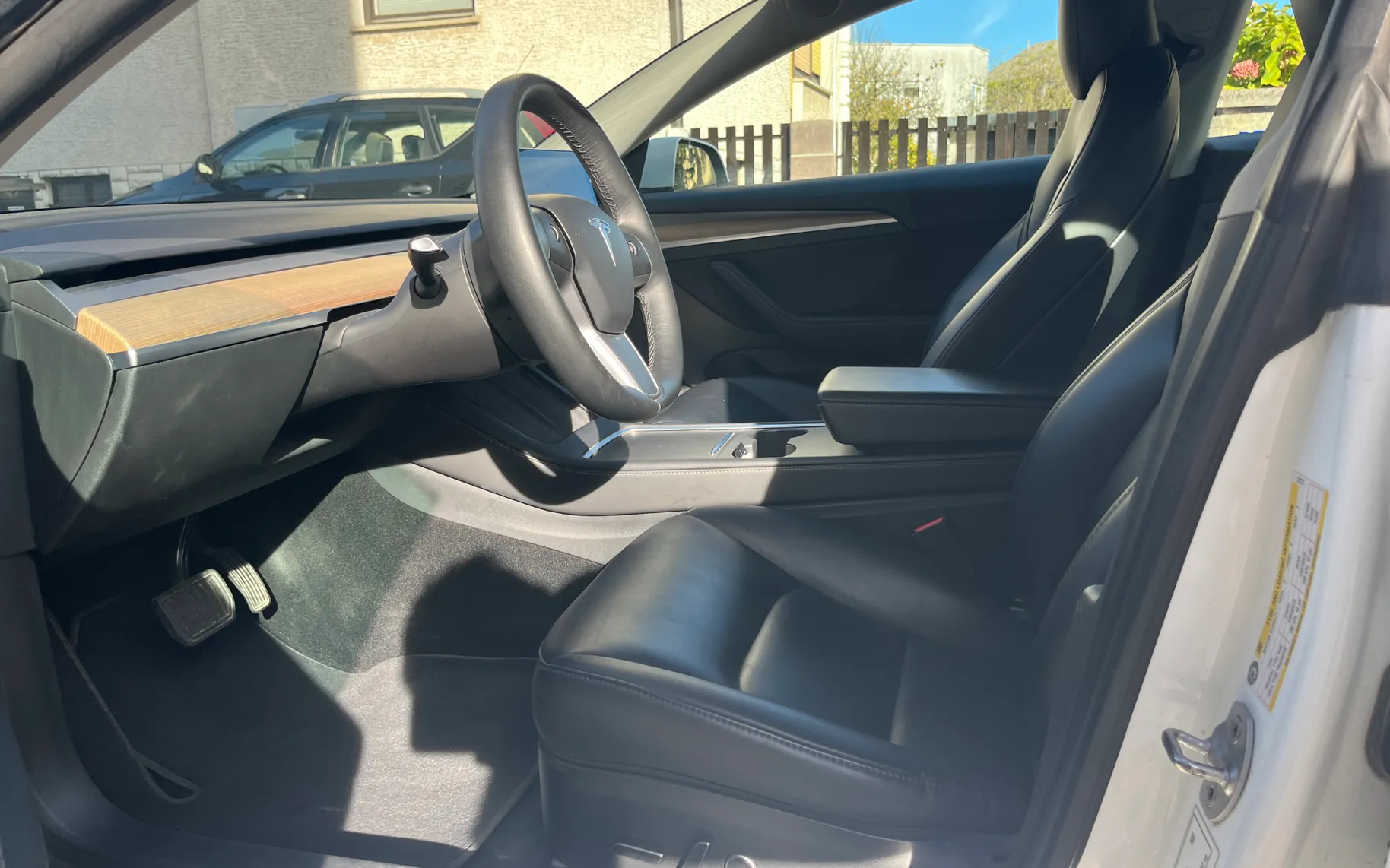 Notranja slika - Tesla Model 3 - 3D3 / 3D7 - 15