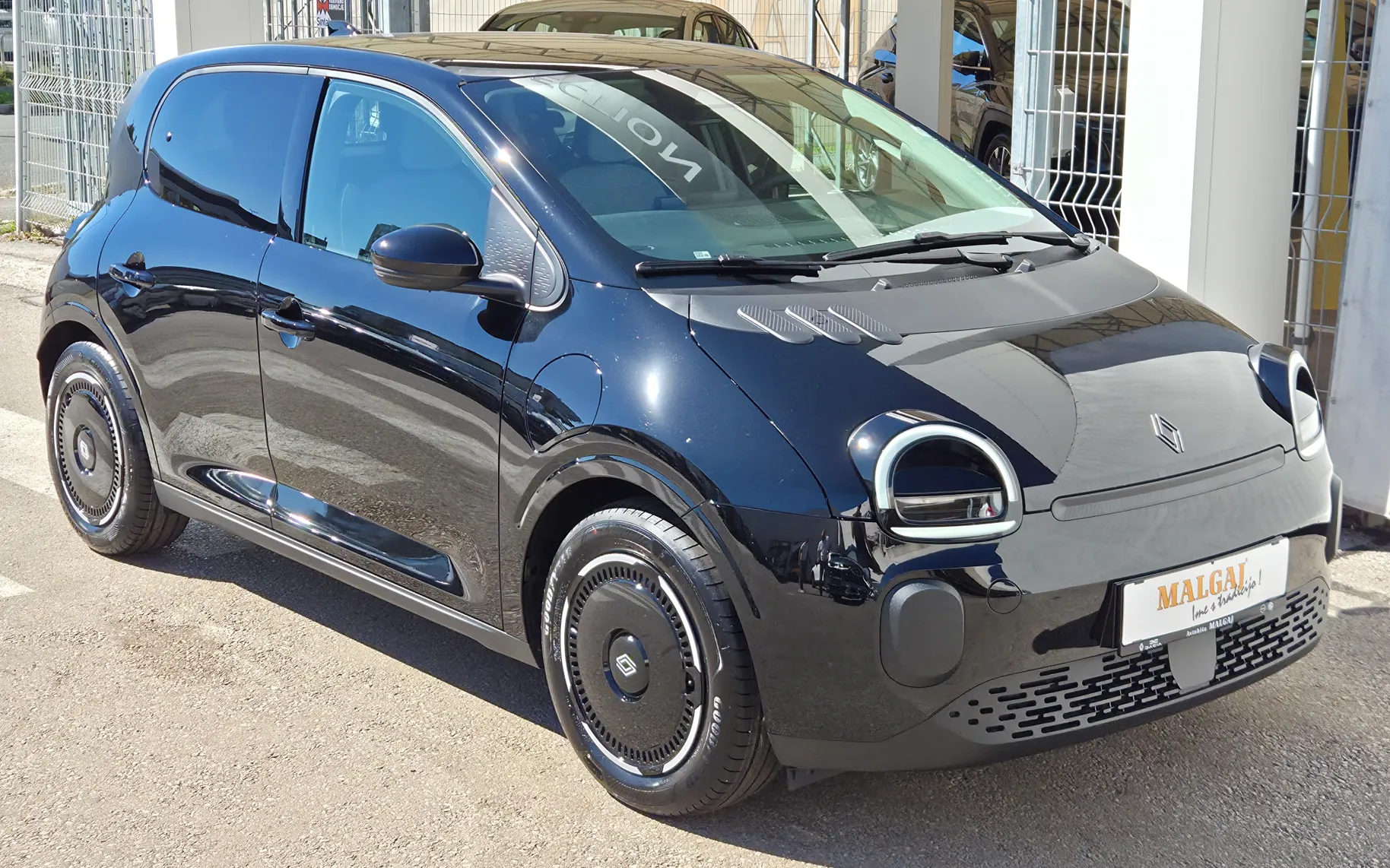 Zunanja slika - Renault Twingo - Techno E-Tech+Gretje sedežev - 3