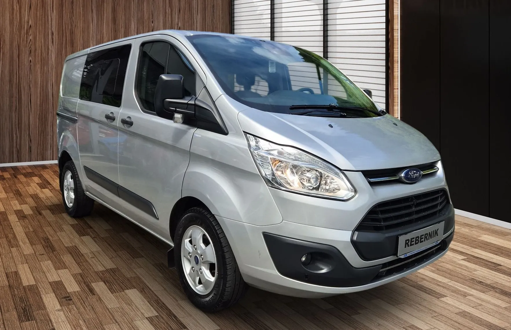Zunanja slika - Ford E-Transit Custom - Transit Custom KOMBI FURGON TREND 2.0 170PS M6 L1-SLO-1.LAST-VK - 2