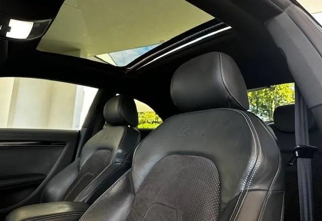 Notranja slika - Audi A5 - 2.0TDI-QUATTRO-3XSLINE-PANORAMA-NAVI-20COL-KAMERA - 7