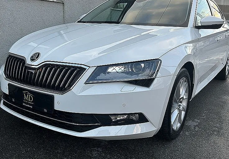 Zunanja slika - Škoda Superb - 2.0 TDI-RADAR-TEMPOMAT-MEMORY-MRTVI KOTI-AMBIENT - 3