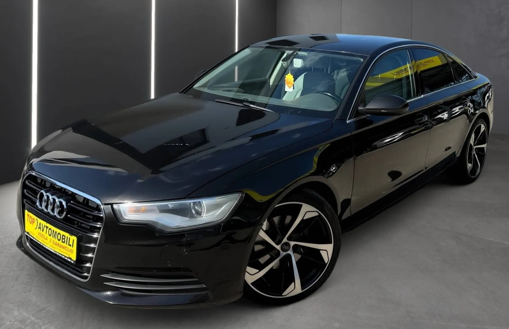 Zunanja slika - Audi A6 - 2.0 TDI SLOVENSKI BI-XENON NAVI TEMP PDC KLJUKA - 2