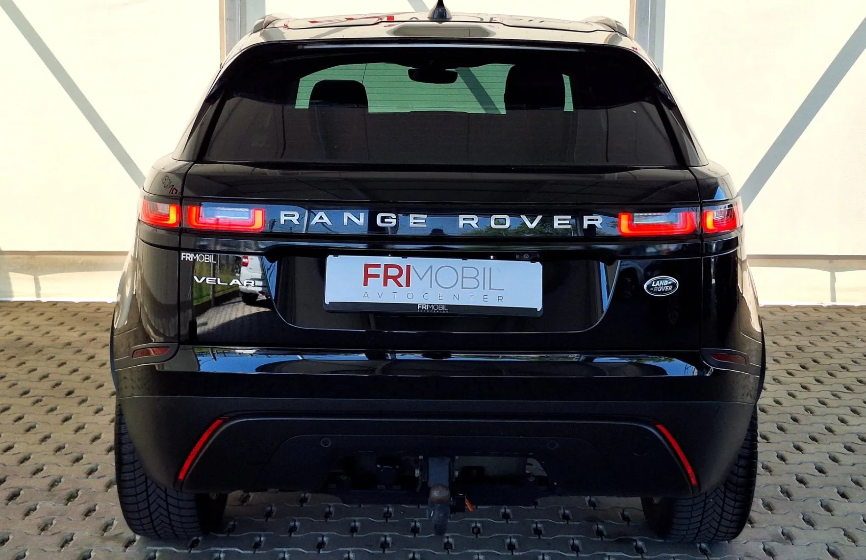 Zunanja slika - Land Rover Range Rover Velar - 2.0 TD Base Aut.•ALCANTARA•KAMERA•ALU20•VL.KLJU - 6