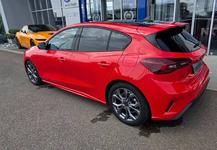 Zunanja slika - Ford Focus - ST-Line  1.0 EcoBoost 92kW Hybrid - 6