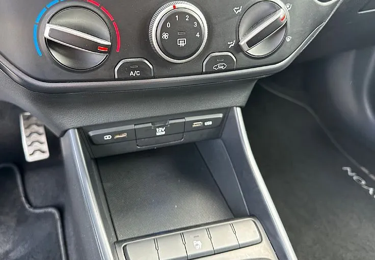 Zunanja slika - Hyundai Bayon - 1.2 MPI Comfort°°1.Lastnik°°SLO.POREKLO - 10