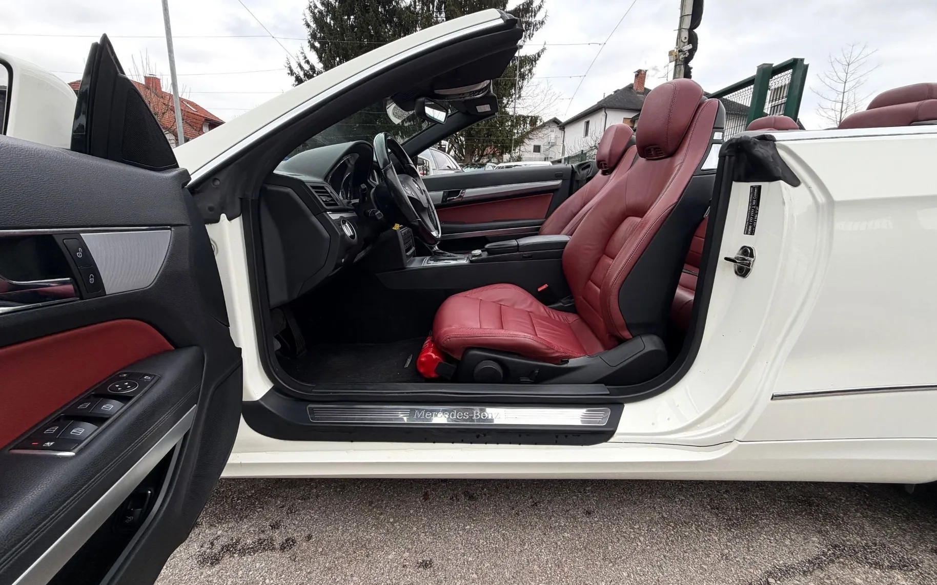 Zunanja slika - Mercedes-Benz E-Razred - E 250 CDI AVANTGARDE AUT. LED XENON NAVI ALU18 - 16