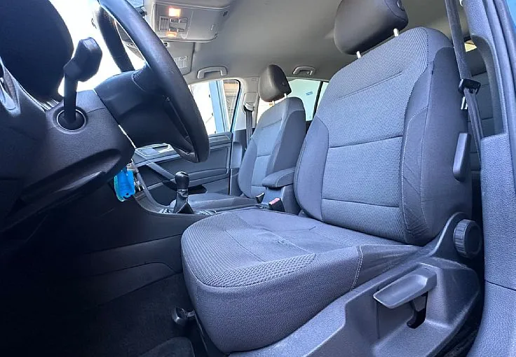 Zunanja slika - Volkswagen Golf - 1.2 TSI BMT Comfortline °VELIKI SERVIS°360 PDC° - 9