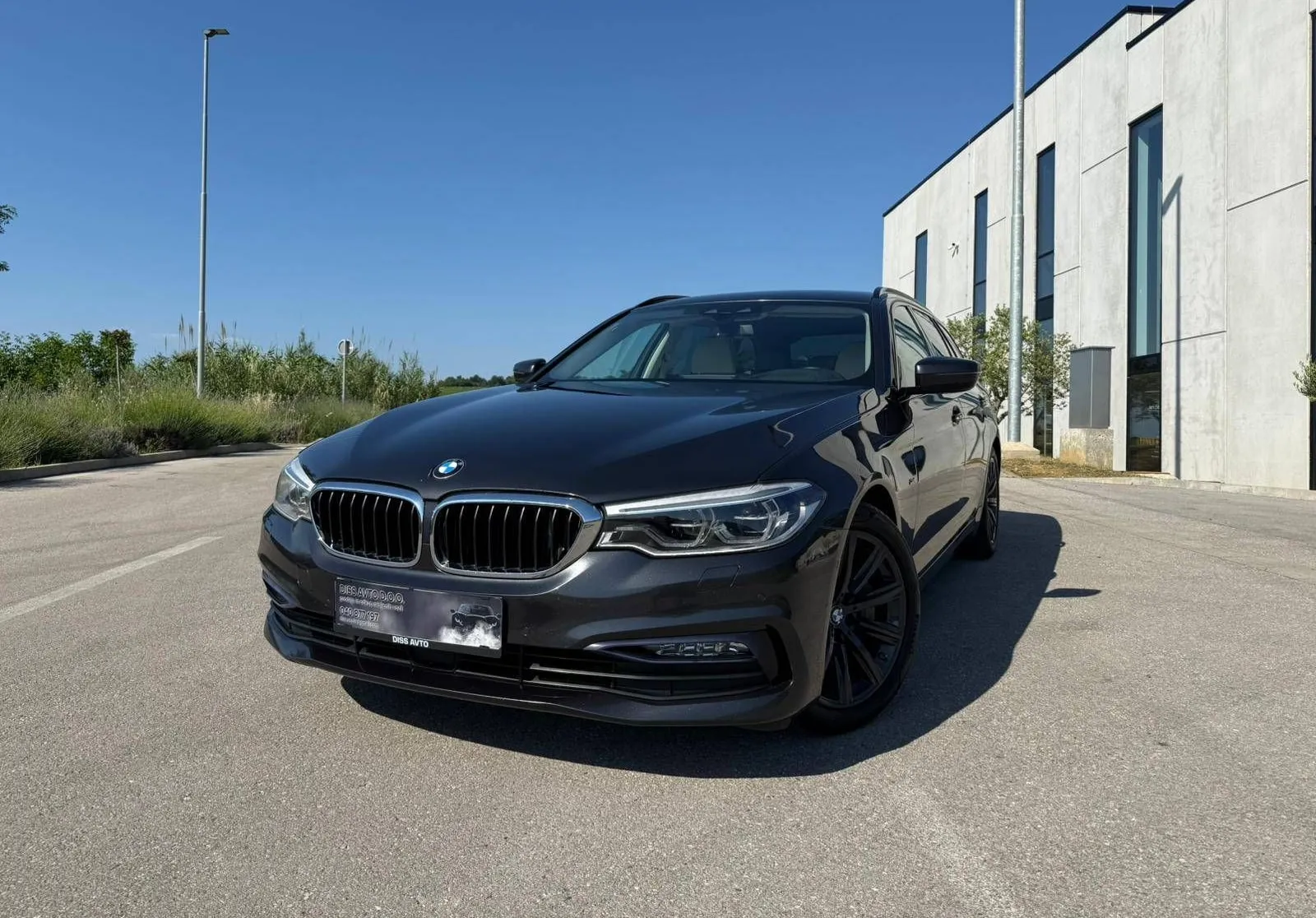 Zunanja slika - BMW serija 5 Touring: - 530d xDrive SPORTLINE SERVISIRAN SLO. SOFT-HEAD - 4