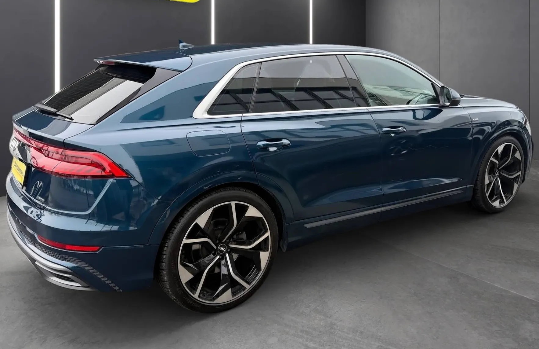 Zunanja slika - Audi Q8 - 50 TDI Q S LINE HD MATRIX ZRAČNO RADAR KAMERA - 8