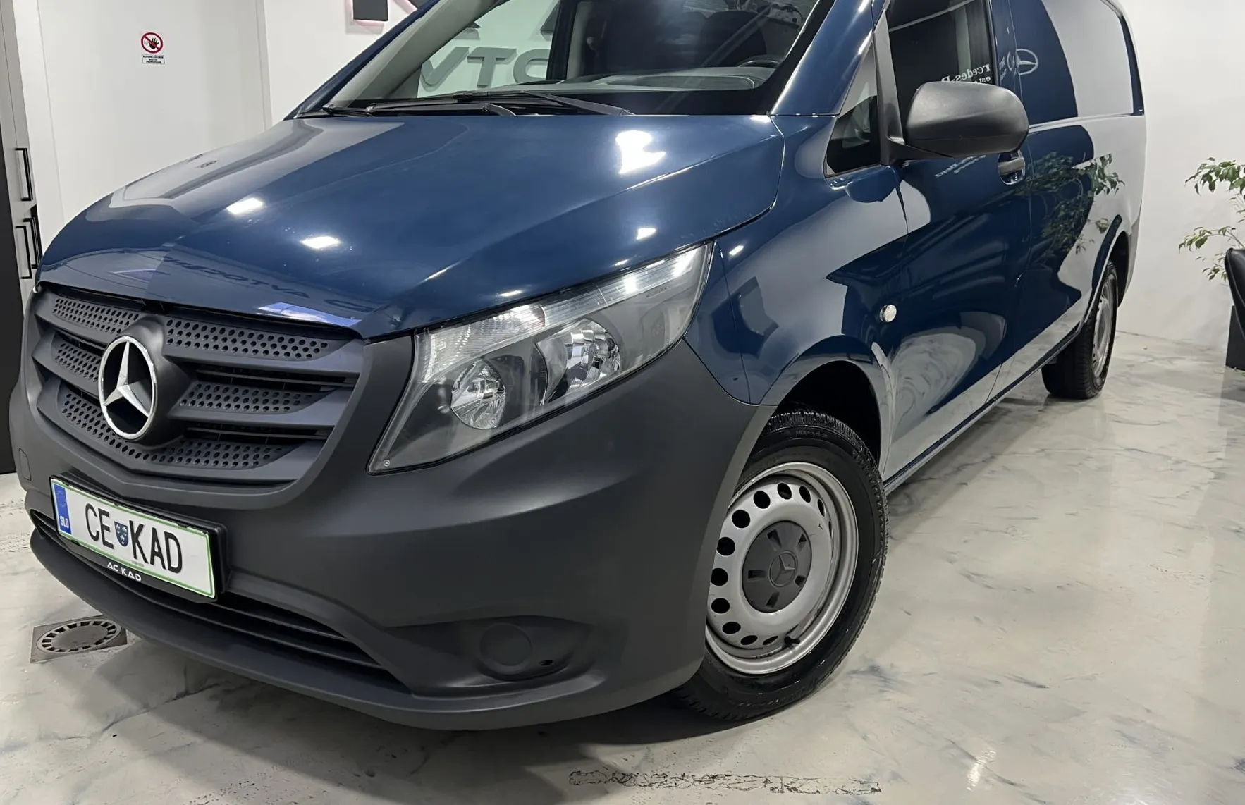 Zunanja slika - Mercedes-Benz Vito - 111 CDI - 1