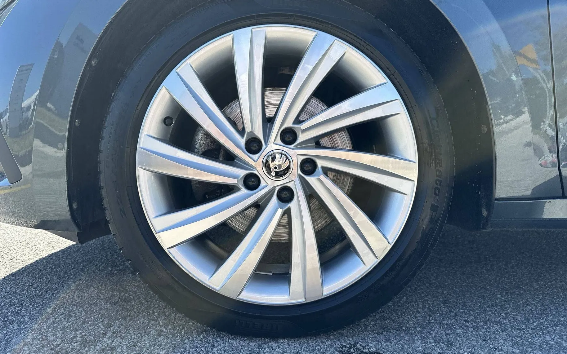 Notranja slika - Škoda Octavia - Combi 2.0 TDI Style DSG MATRIX, ACC, KAMERA - 9