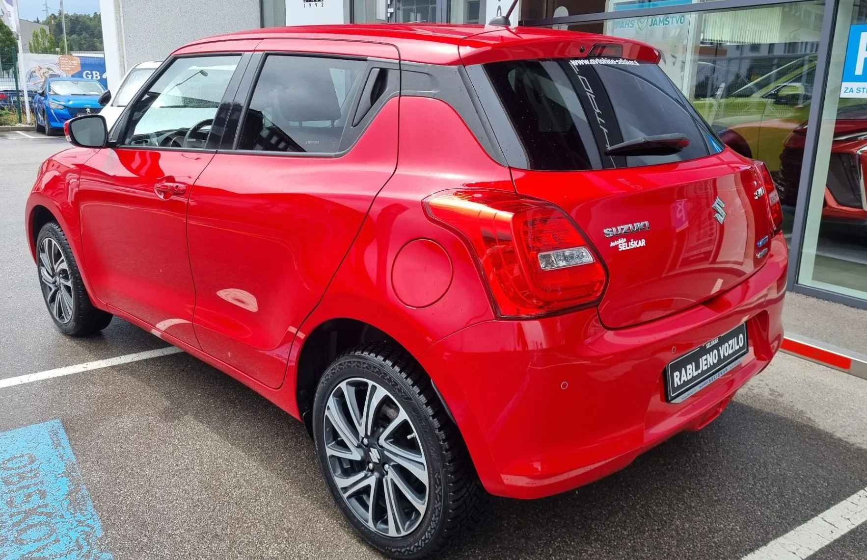 Zunanja slika - Suzuki Swift - 1.2 MHEV 4X4 - ODLIČNO OHRANJEN - AKCIJSKA CENA - 6