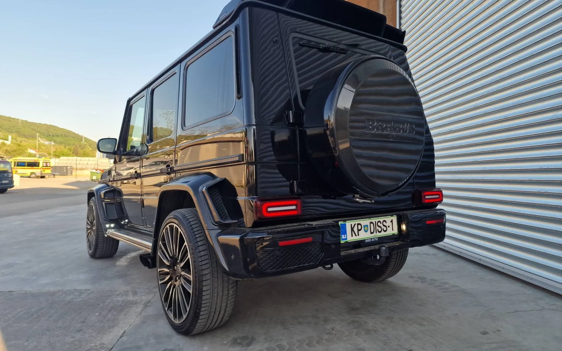 Zunanja slika - Mercedes-Benz G-Razred - 400 CDI BRABUS MOZNA MENJAVA - 3