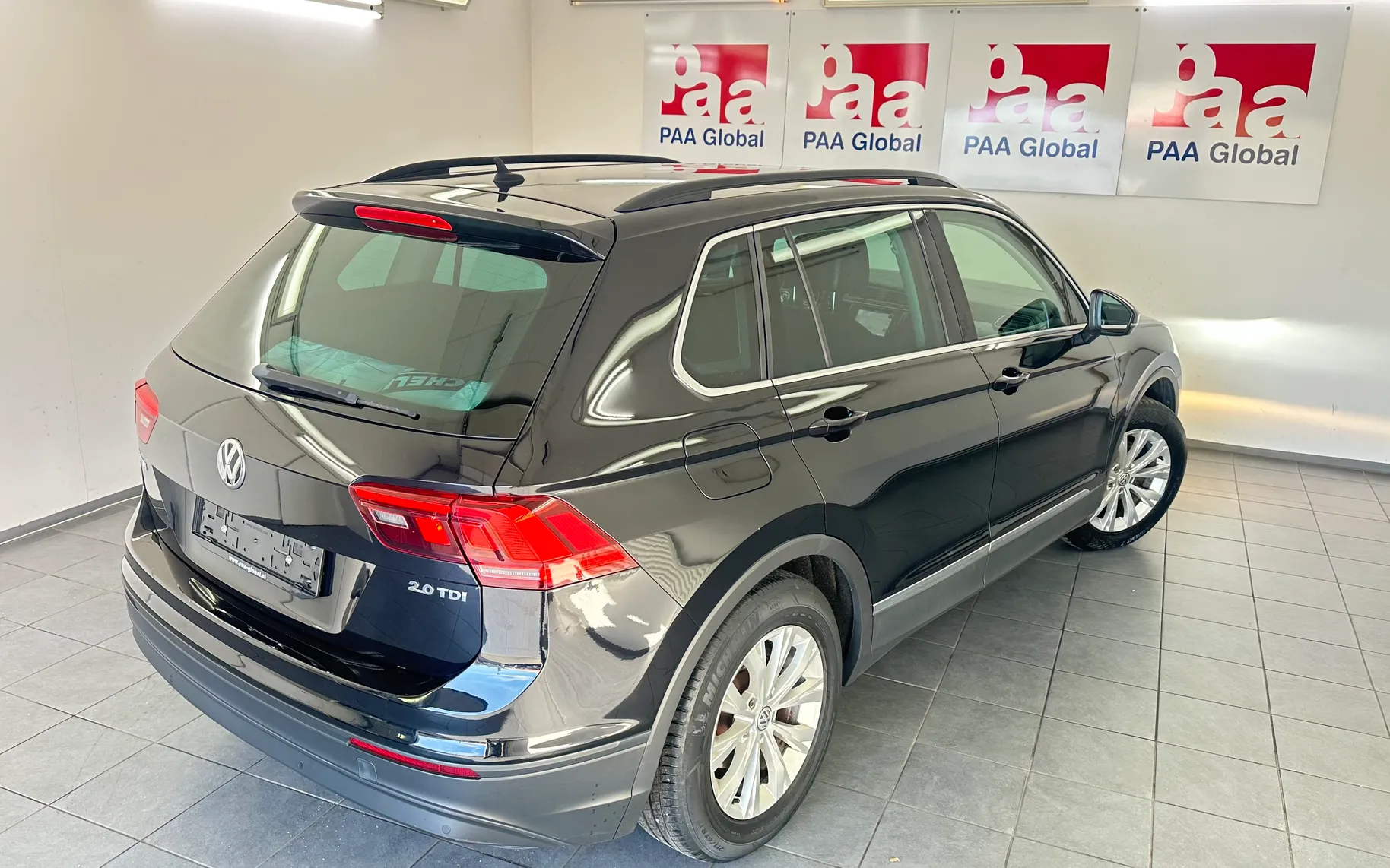 Zunanja slika - Volkswagen Tiguan - 2.0 TDI Comfortline.KAMERA.NAVI.SLOVENSKI+4 GUME - 10