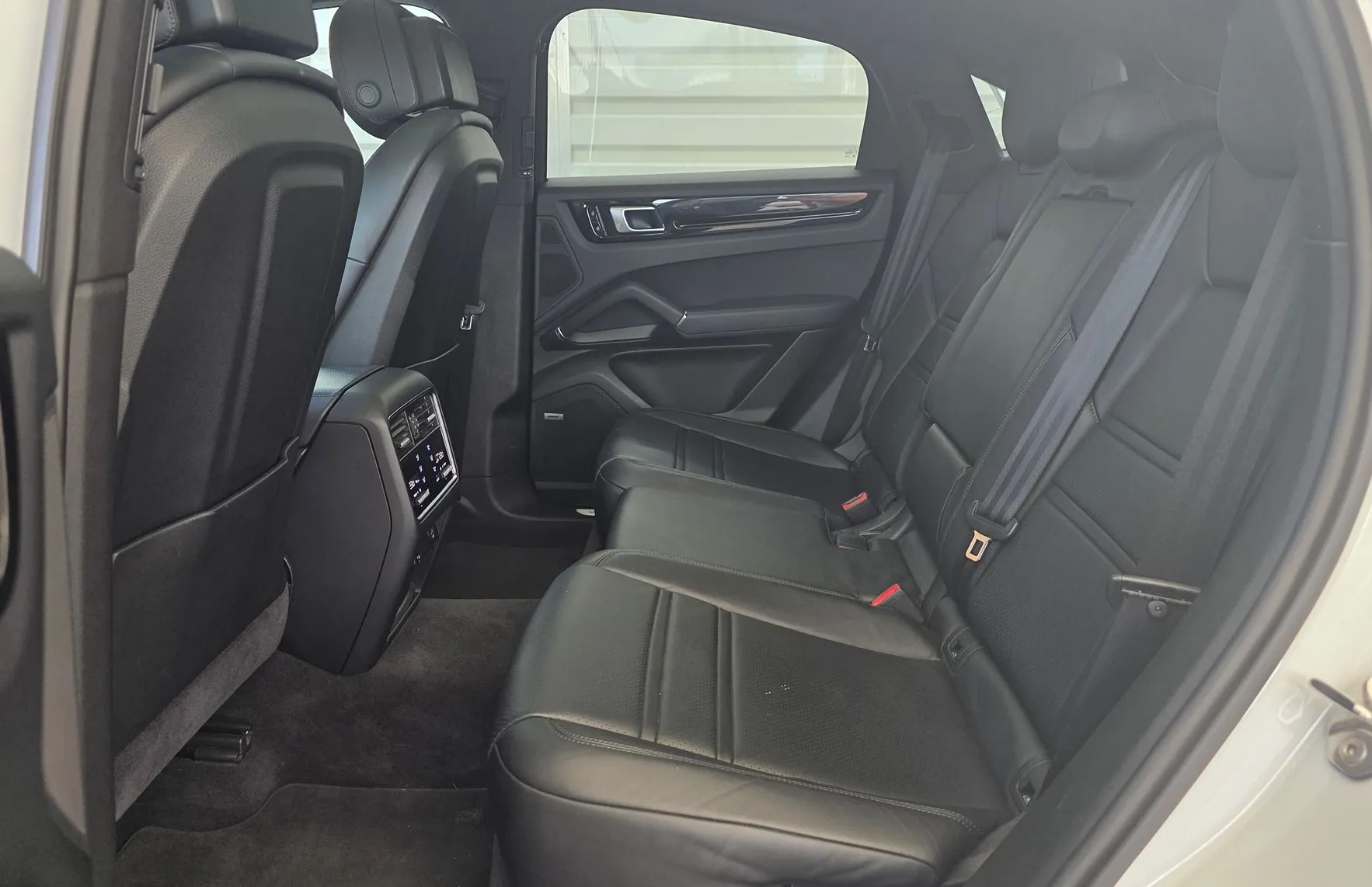 Zunanja slika - Porsche Cayenne - Coupe 3.0 V6 - CHRONO - PANO - BOSE - KLJUKA - 360 KAM - 8