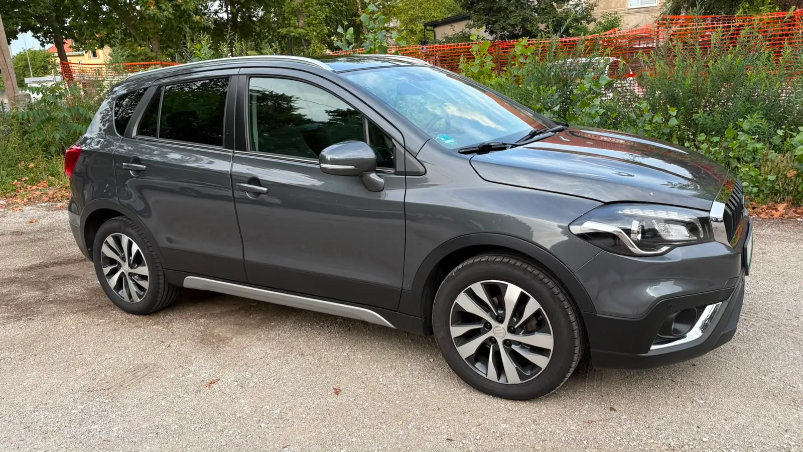 Zunanja slika - Suzuki SX4 - S-Cross AllGrip 1,6 DDiS Elegance Top TCSS - 1