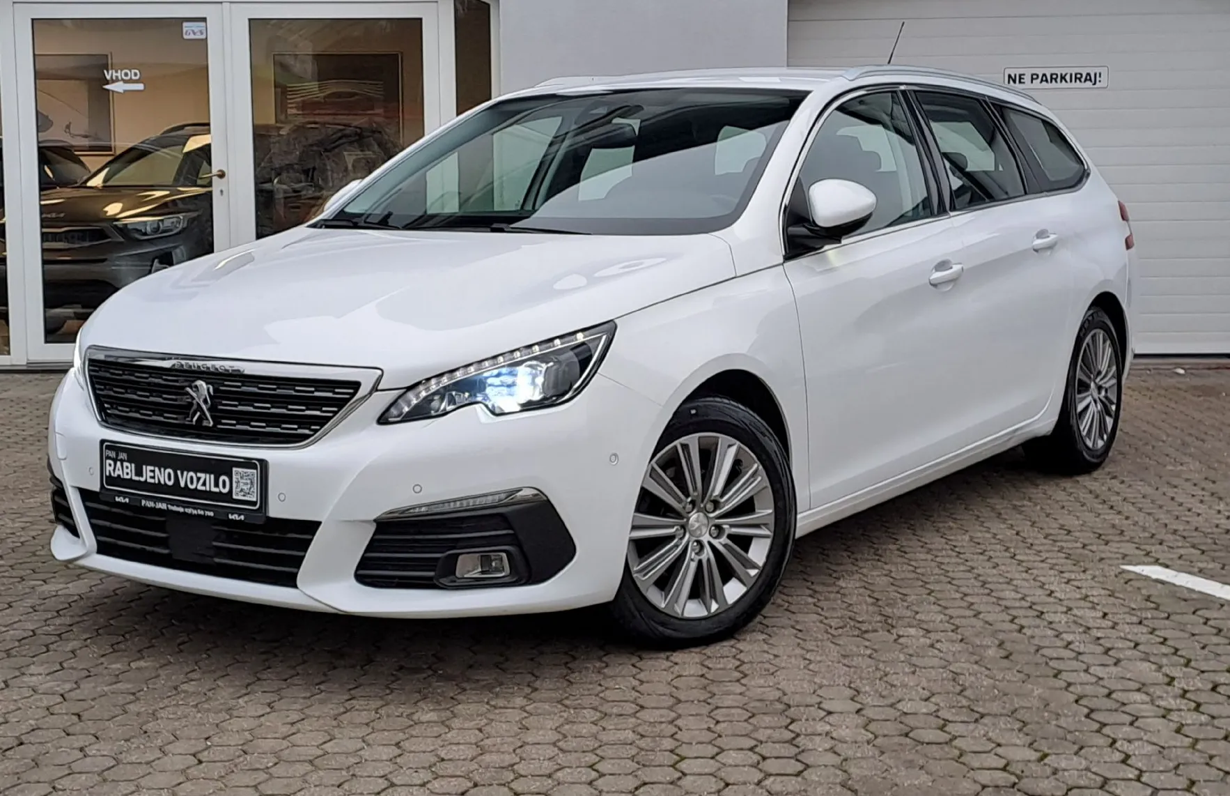 Zunanja slika - Peugeot 308 - SW 1.5 BlueHDi 130 S S Allure - 1