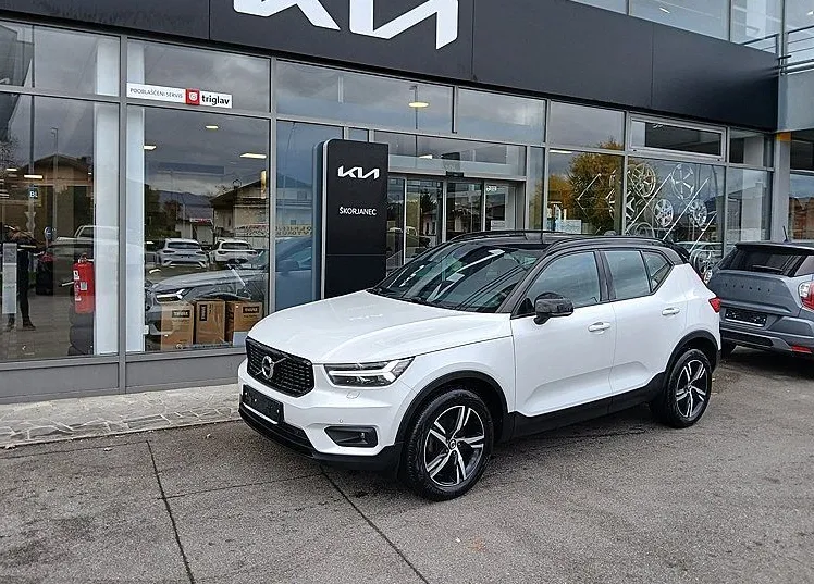 Zunanja slika - Volvo XC40 - 2.0 D3 R-Design 2WD -VIRTUAL -KAMERA -MEMORY - 1