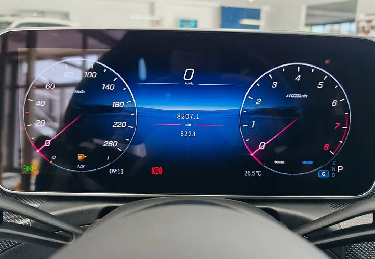 Zunanja slika - Mercedes-Benz C-Razred - 180 FULL AMG-MR.KOT-360 KAM-VLEČ.KLJ-BURMEST-VIDEO - 11