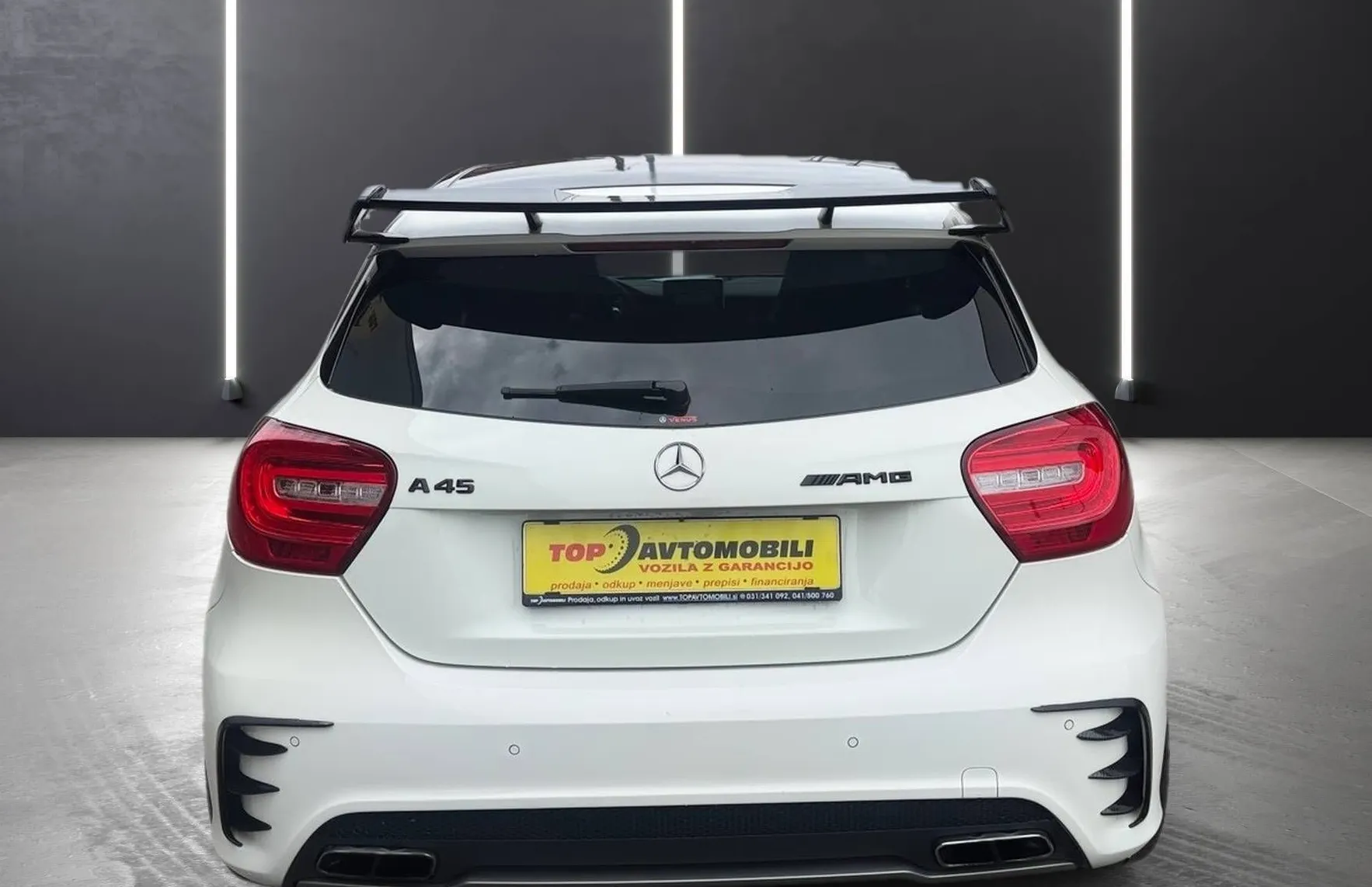 Zunanja slika - Mercedes-Benz A-Razred - 45 AMG 4MATIC XENON NAVI PDC TEM ŠPORTNI IZPUH - 7