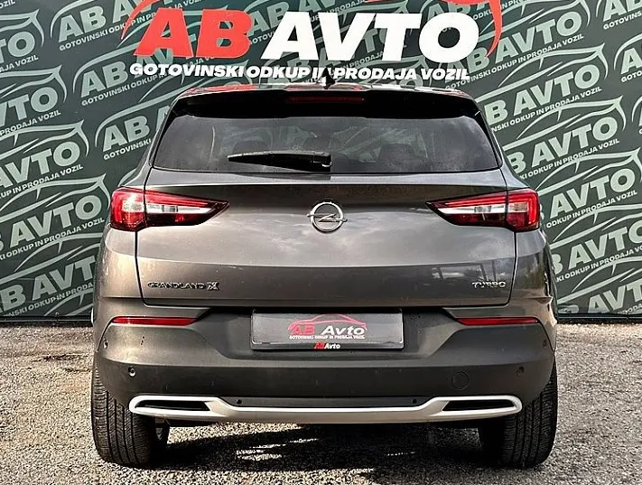 Zunanja slika - Opel Grandland X - 1.2 TURBO 96KW+SLO+1LASTNIK+VELIKSERVIS+UGODNO+TOP - 6