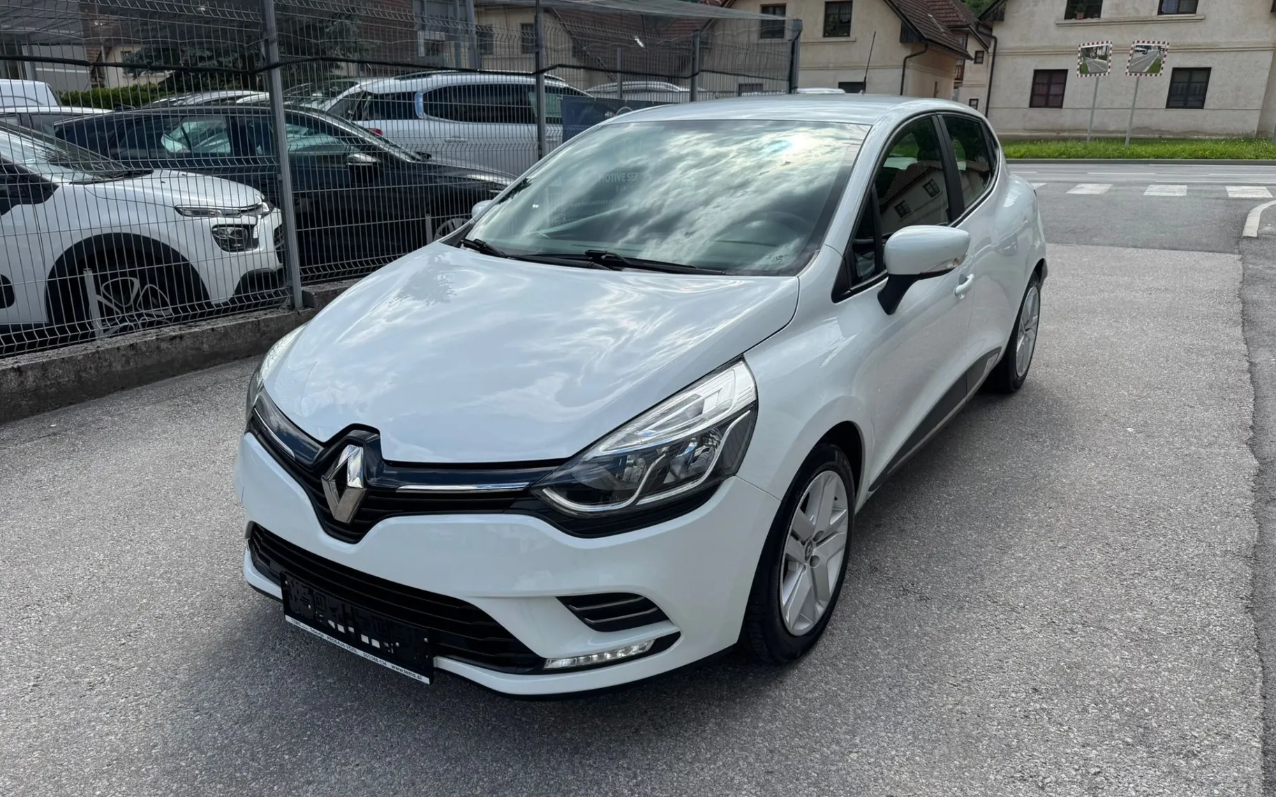 Zunanja slika - Renault Clio - TCe 90 - ZEN - 2
