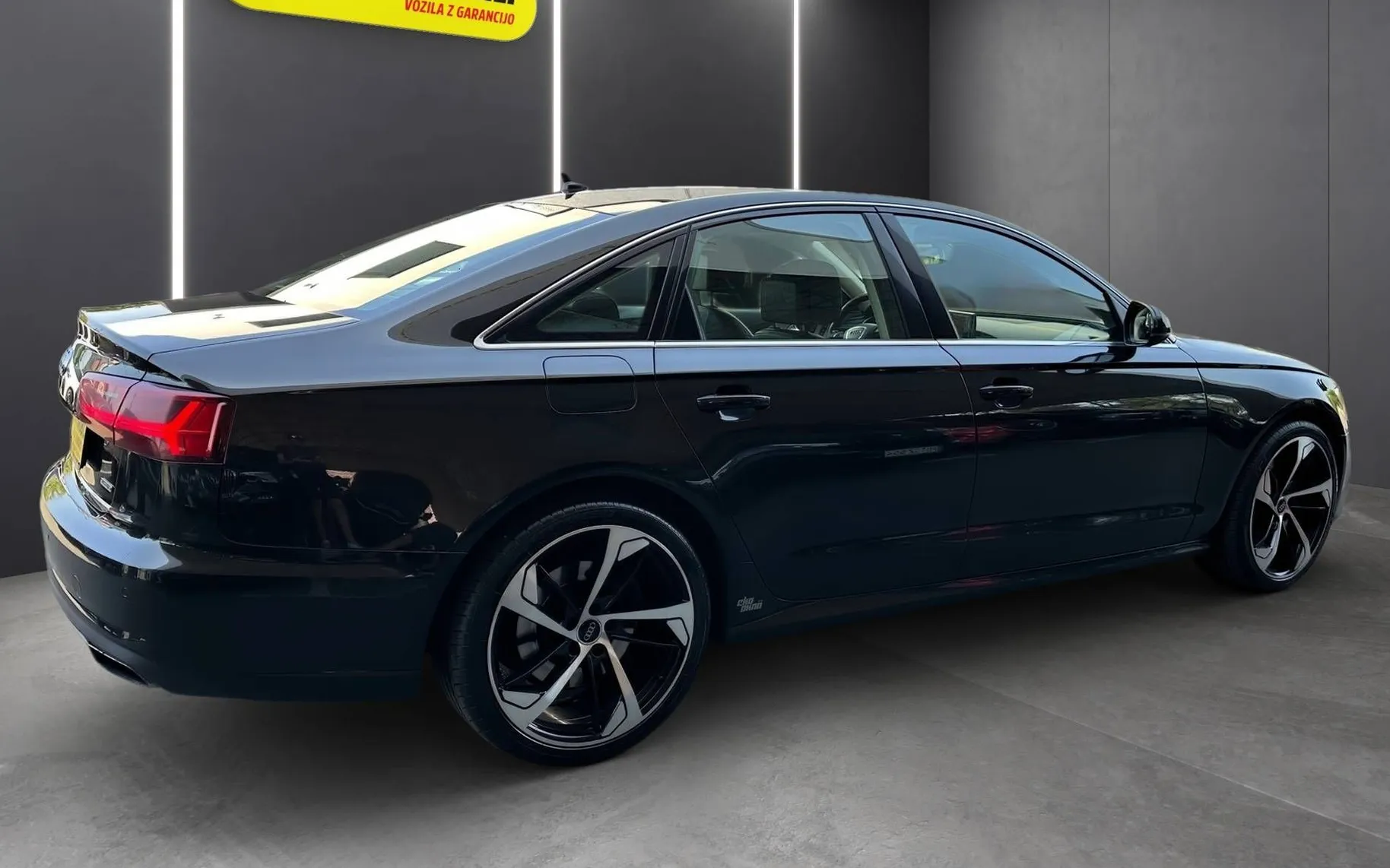 Zunanja slika - Audi A6 - 3.0TDI QUATTRO LED NAVI TEMP PDC MEMORY GR.SEDEŽ.. - 9