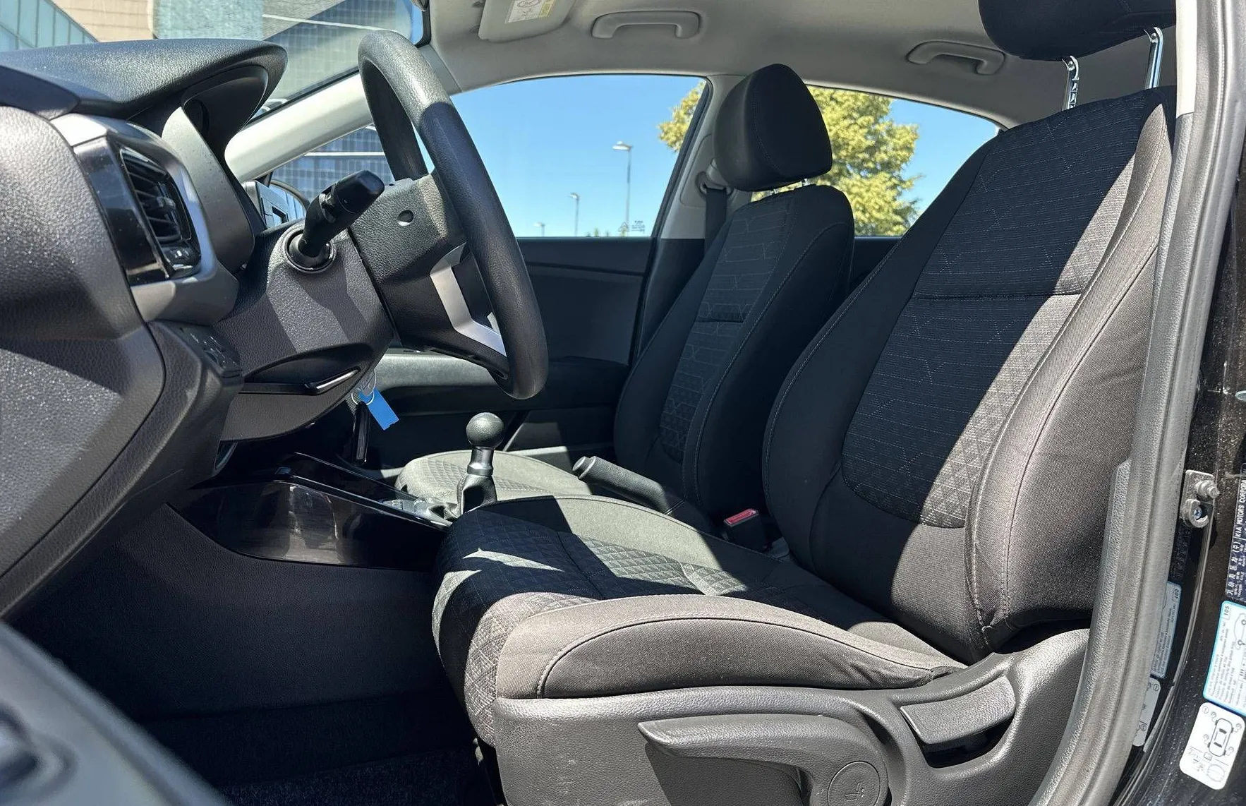 Zunanja slika - KIA Rio - 1.2 DPI LX Urban ISG - 10