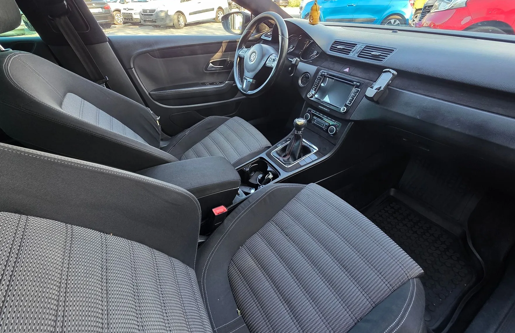 Zunanja slika - Volkswagen Passat - 2.0 TDI CC R-LINE BI-XENON-PANORAMA-ALU PLATIŠČA - 12
