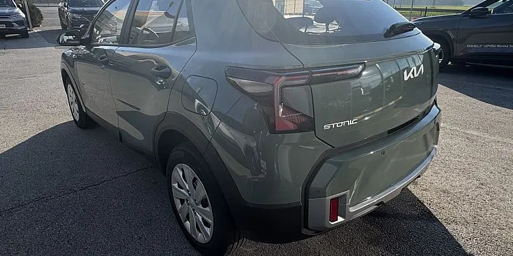 Zunanja slika - KIA Stonic - 1.0 T -LX SMART M T - 5