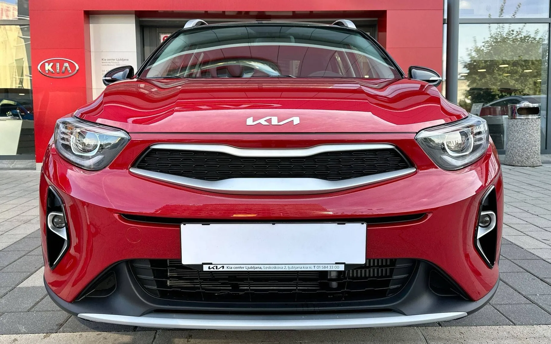 Zunanja slika - KIA Stonic - 1.2 DPI LX Urban + MT5 - 2