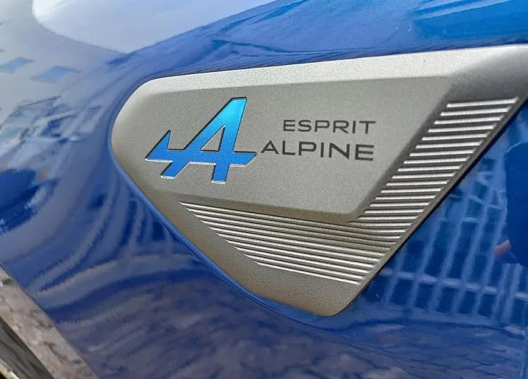 Zunanja slika - Renault Clio - TCE 90 ICONIC ESPRIT ALPINE - 3