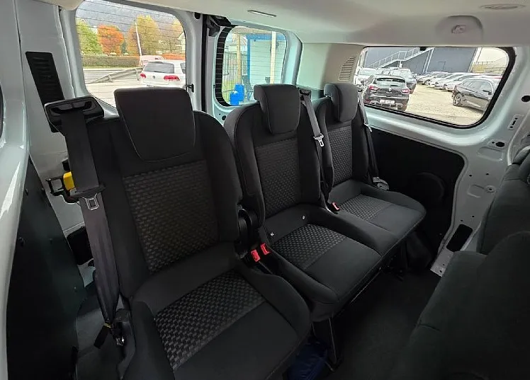 Zunanja slika - Ford E-Transit Custom - Transit Custom 2.0 Tdci Trend Dvojna Klima. Kot nov - 13