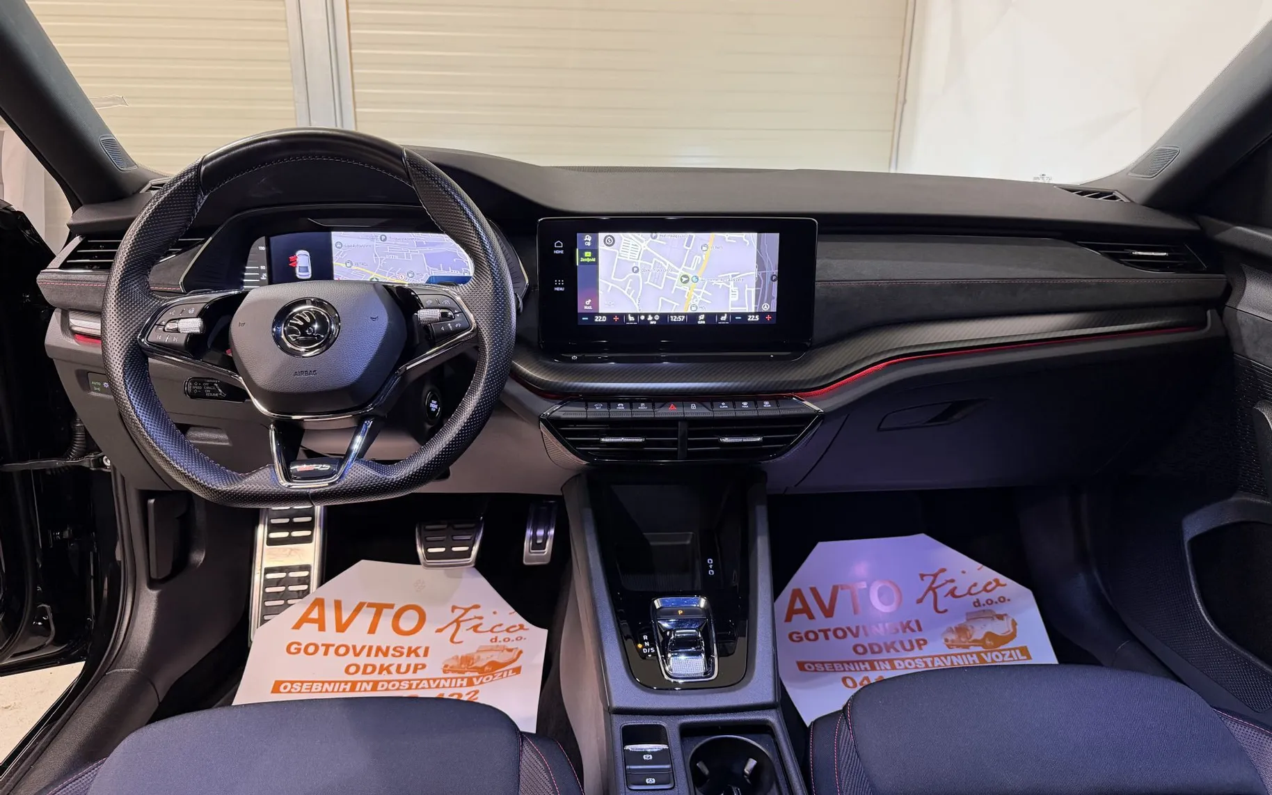 Notranja slika - Škoda Octavia - RS 2.0 TSI-VIRTUAL-FULL LED-ACC-KAMERA-NAVI-AVT-.. - 11