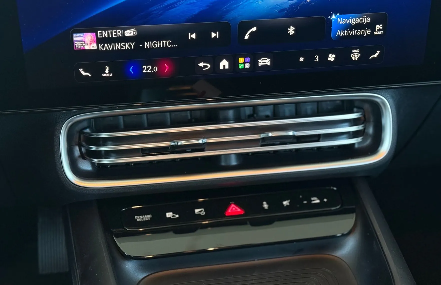 Zunanja slika - Mercedes-Benz CLA-Razred - 200 z EQ Tehnologijo Progressive Edition - 16