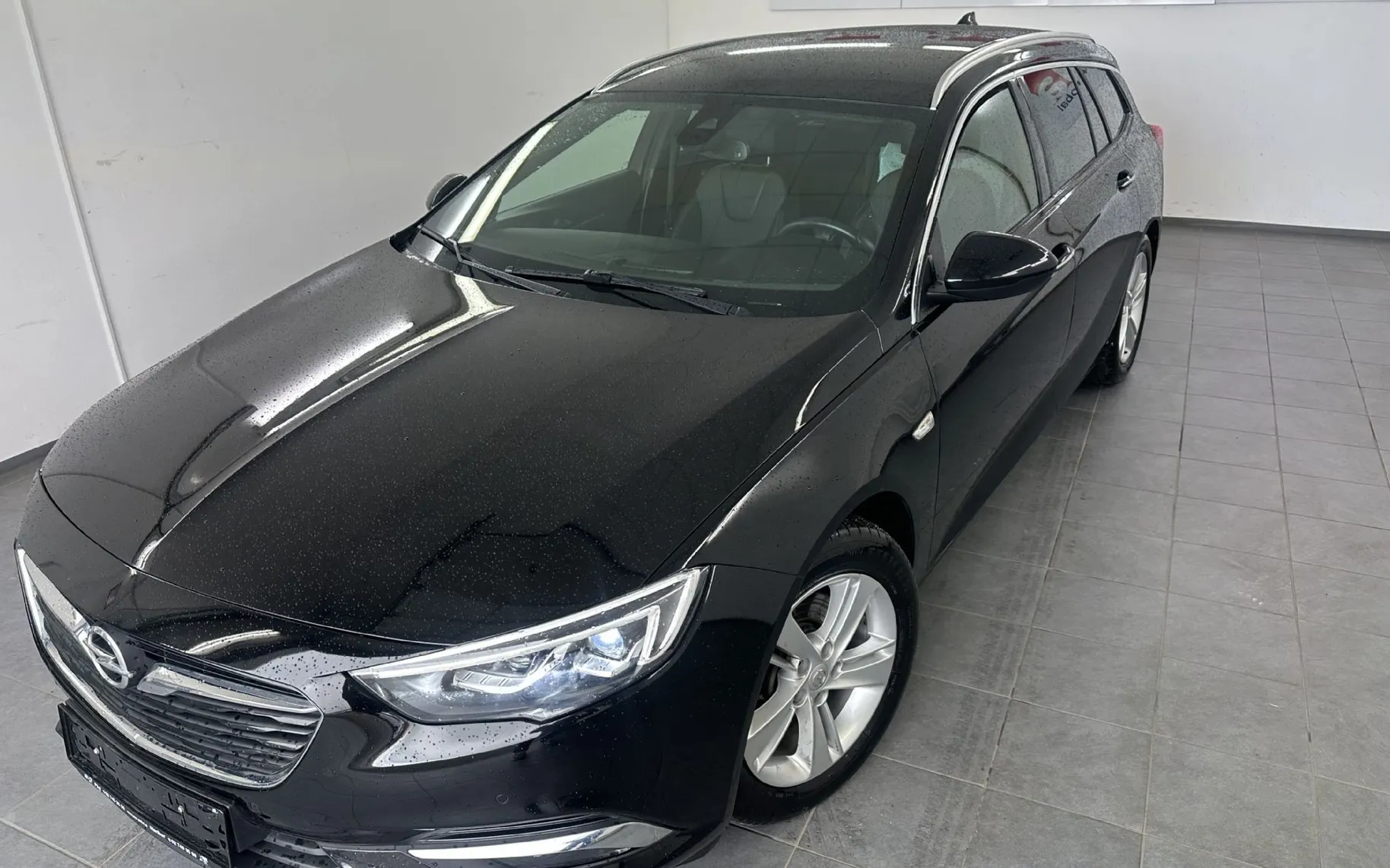 Zunanja slika - Opel Insignia - Sports 2.0 CDTi Innovation Avt.NEMŠKI+4ALU.USNJE - 8