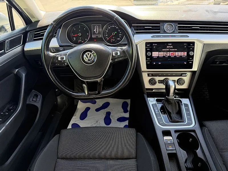 Zunanja slika - Volkswagen Passat - 2.0 TDI BMT Comfortline 110kW - 11