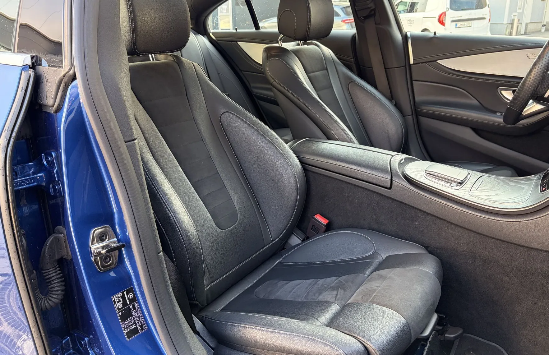 Zunanja slika - Mercedes-Benz CLS-Razred - CLS 300d 4MATIC Avt. - facelift - 8