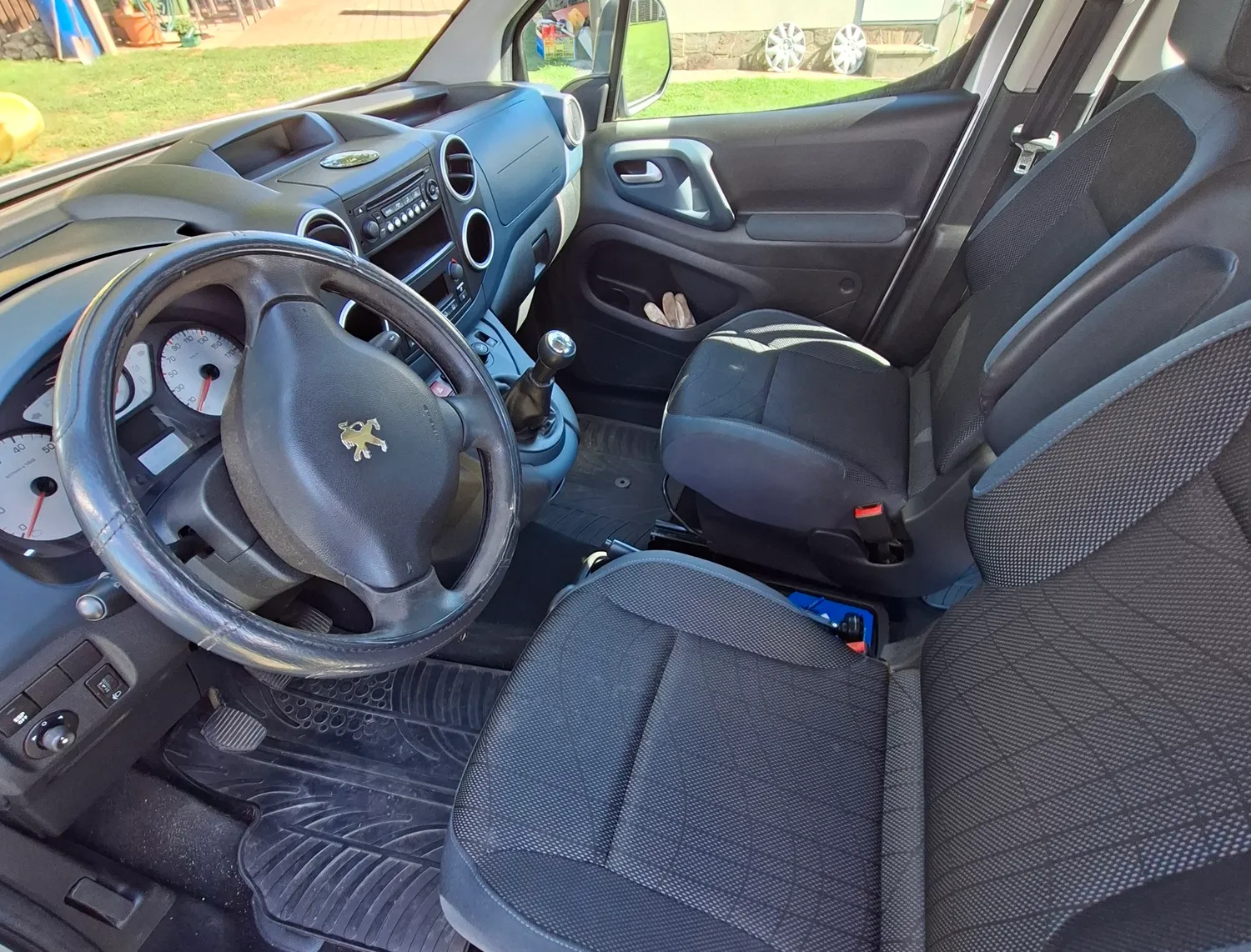 Notranja slika - Peugeot Partner - partner - 6