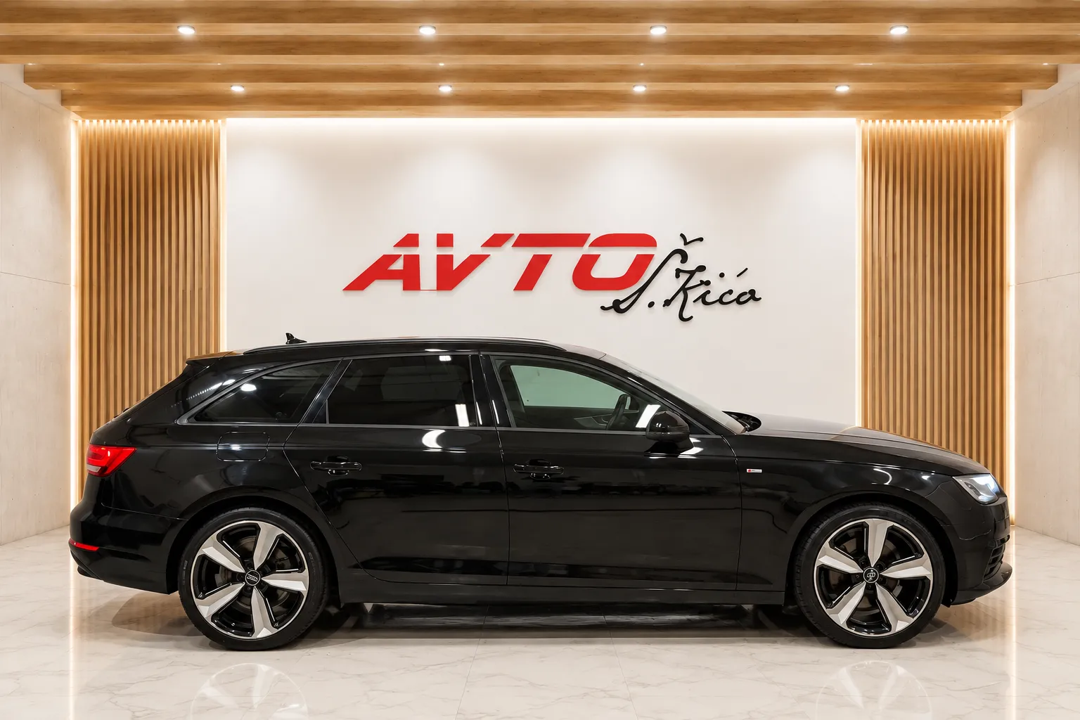 Zunanja slika - Audi A4 Avant - 2.0 TDI-BI-XENON-LED-NAVI-TEMPOMAT-PDC - 4